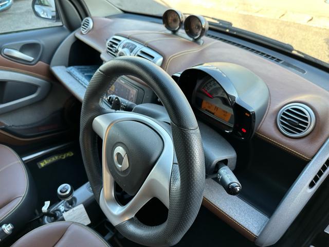 スマートフォーツークーペ mhdエディション ボーコンセプト 走行32471km ナビ TV Bluetooth対応 バックカメラ スペアキー ETC ドラレコ(39枚目)