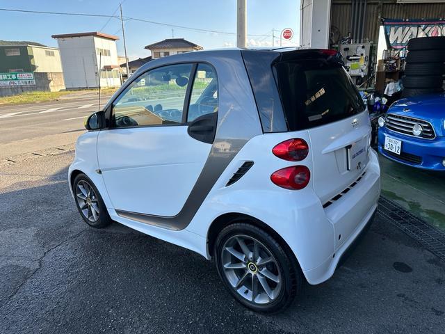 スマートフォーツークーペ mhdエディション ボーコンセプト 走行32471km ナビ TV Bluetooth対応 バックカメラ スペアキー ETC ドラレコ(62枚目)