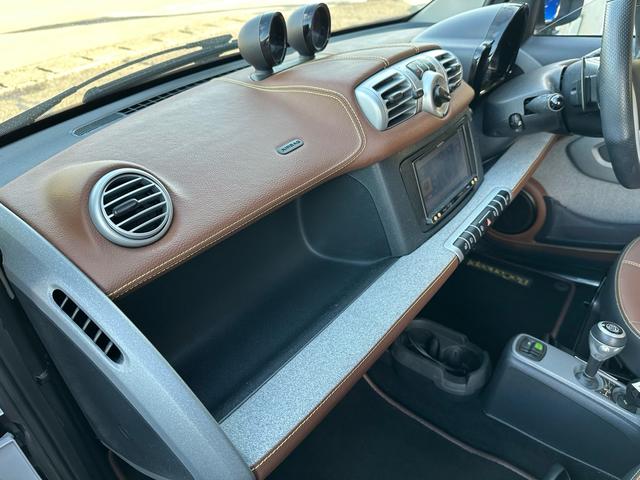 スマートフォーツークーペ mhdエディション ボーコンセプト 走行32471km ナビ TV Bluetooth対応 バックカメラ スペアキー ETC ドラレコ(69枚目)