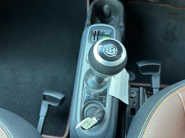 スマートフォーツークーペ mhdエディション ボーコンセプト 走行32471km ナビ TV Bluetooth対応 バックカメラ スペアキー ETC ドラレコ(74枚目)