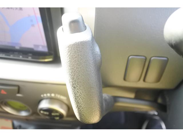 Z エアロ-Gパッケージ 禁煙車 カロッツェリアメモリーナビ フルセグ Bluetooth スマートキー オートエアコン HIDライト ETC 電格ミラー 純正アルミ フロアマット バイザー 休息モード(7枚目)