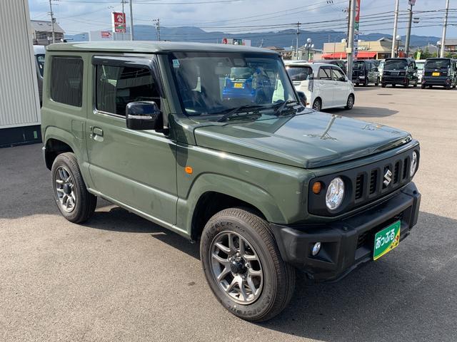 ジムニー ＸＣ　レーダブレーキサポート　コーナーセンサー　アイドリングストップ　４ＷＤ　前席シートヒーター　クルコン　ステリモ　オートライト　オートエアコン　電格ミラー　Ｐスタート　革巻きハンドル　横滑り防止（4枚目）
