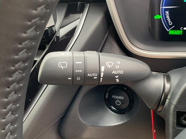 カローラクロス ハイブリッド　Ｚ　純正１０インチナビ（ＴＶ／ＢＴ／ＦＭ）　電動リアゲート　コーナーセンサー　ＥＴＣ　前席シートヒーター　ステリモ　クルコン　オートハイビーム　オートエアコン　オートライト　横滑り防止　ハンズフリー（22枚目）