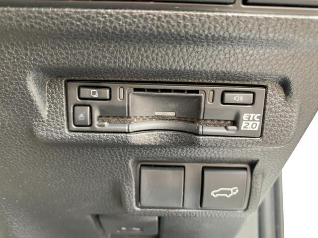 カローラクロス ハイブリッド　Ｚ　純正１０インチナビ（ＴＶ／ＢＴ／ＦＭ）　電動リアゲート　コーナーセンサー　ＥＴＣ　前席シートヒーター　ステリモ　クルコン　オートハイビーム　オートエアコン　オートライト　横滑り防止　ハンズフリー（31枚目）
