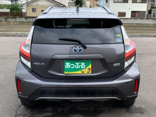 TOYOTA AQUA CROSSOVER
