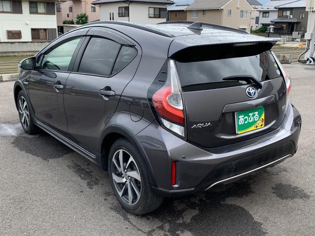 TOYOTA AQUA CROSSOVER