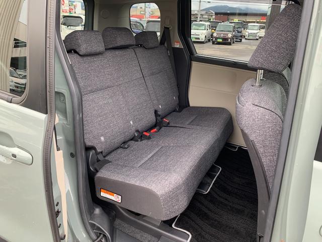 シエンタ ハイブリッドＺ　純正１０．５インチディスプレイオーディオ（ＢＴ　ＦＭ）トヨタセイフティセンス　センターコンソール　両側パワスラ　ＵＳＢソケット　オートハイビーム　電格ミラー　アラウンドビュー　ＳＯＳコール（14枚目）