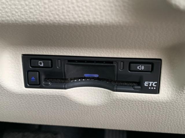 シエンタ ハイブリッドＺ　純正１０．５インチディスプレイオーディオ（ＢＴ　ＦＭ）トヨタセイフティセンス　センターコンソール　両側パワスラ　ＵＳＢソケット　オートハイビーム　電格ミラー　アラウンドビュー　ＳＯＳコール（35枚目）