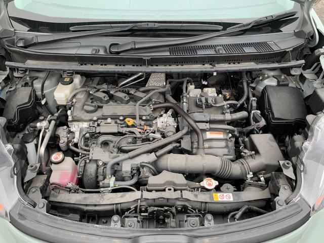シエンタ ハイブリッドＺ　純正１０．５インチディスプレイオーディオ（ＢＴ　ＦＭ）トヨタセイフティセンス　センターコンソール　両側パワスラ　ＵＳＢソケット　オートハイビーム　電格ミラー　アラウンドビュー　ＳＯＳコール（39枚目）
