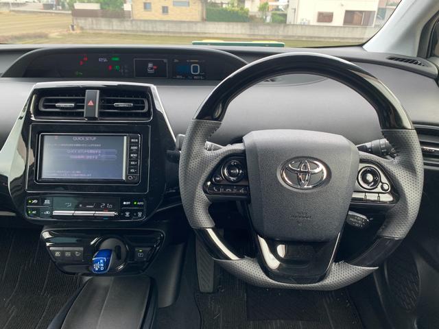 プリウス Ｓ　禁煙車　純正ナビ（ＢＴ／ＦＭ／ＡＭ／ＴＶ）バックカメラ　社外ステアリング　クルコン　ステリモ　前後ドラレコ　オートライト　ＥＴＣ　車線逸脱　Ｐスタート　モデリスタエアロ　社外１８インチホイール（16枚目）