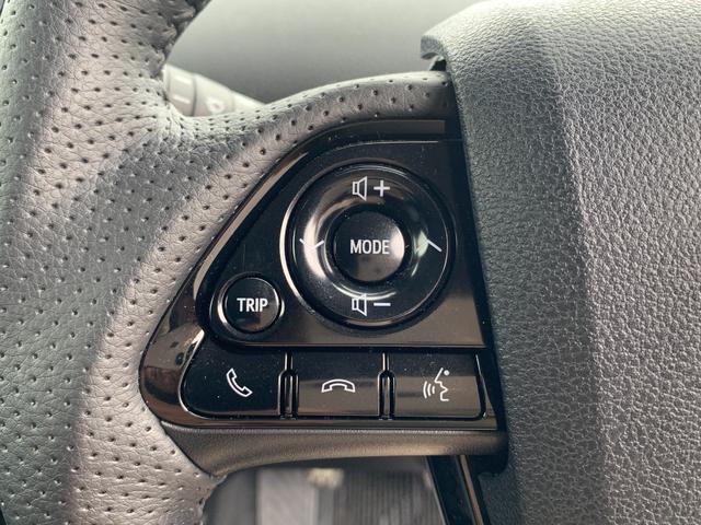 プリウス Ｓ　禁煙車　純正ナビ（ＢＴ／ＦＭ／ＡＭ／ＴＶ）バックカメラ　社外ステアリング　クルコン　ステリモ　前後ドラレコ　オートライト　ＥＴＣ　車線逸脱　Ｐスタート　モデリスタエアロ　社外１８インチホイール（18枚目）