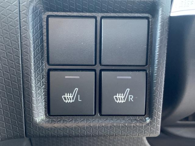 お車の車検・オイル交換・修理・鈑金塗装・ガラス修理・デントリペア・ボディコーティングなども幅広く対応しております。その際は無料で代車を貸し出し致します。車のことは何でもお任せください!