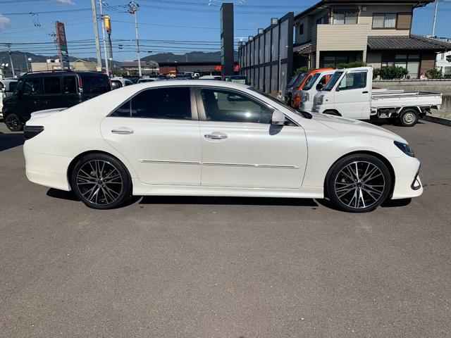 マークＸ ２５０ＲＤＳ　純正ナビ（ＴＶ／ＢＴ／ＦＭ／ＣＤ）　モデリスタエアロ　バックカメラ　革巻きハンドル　モデリスタ１９インチアルミホイール　純正ドラレコ　ＥＴＣ　パワーシート　ハーフレザーシート　パドルシフト（5枚目）