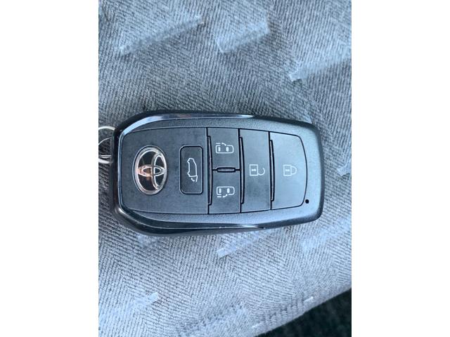 ヴォクシー Ｓ－Ｚ　純正１０．５インチディスプレイオーディオ　ＴＶ　ラジオｐ　ＤＶＤ　Ｂｌｕｅｔｏｏｔｈ　バックカメラ　シートヒーター　電子パーキング　ＨＤＭＩ　ステリモ　アダコン　ＥＴＣ２．０　オットマン　電動リア（36枚目）