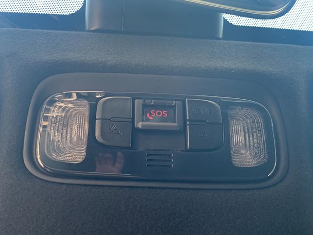 ヤリス ハイブリッドＺ　純正８インチディスプレイオーディオ　ＴＶ　Ｂｌｕｅｔｏｏｔｈ　バックカメラ　オートエアコン　両側シートヒーター　革巻きハンドル　ステリモ　ブラインドスポットモニター　ＥＴＣ２．０　オートハイビーム（35枚目）