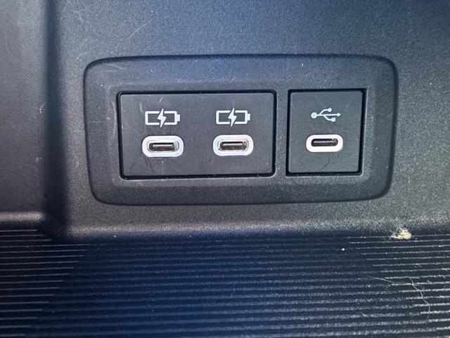 ハリアー Ｇ　ワンオーナー　純正１２．３インチディスプレイオーディオ　フルセグ　Ｂｌｕｅｔｏｏｔｈ　バックカメラ　エンジンスターター　電子パーキング　モデリスタフルエアロ　純正デジタルインナーミラー　電動リアゲート（26枚目）