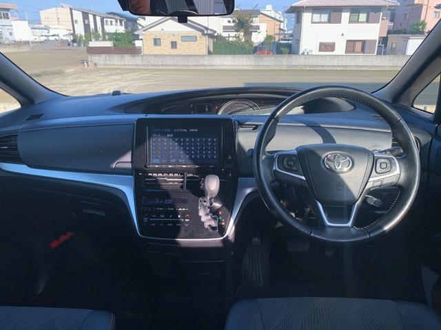 エスティマ アエラス　プレミアム　純正９インチナビ　ＴＶ　ラジオ　Ｂｌｕｅｔｏｏｔｈ　ＣＤ　ＤＶＤ　バックカメラ　ハーフレザーシート　革巻きハンドルコーナーセンサー　パワーシート　両側パワースライド　ＬＥＤヘッドライト　フリップダウン（20枚目）