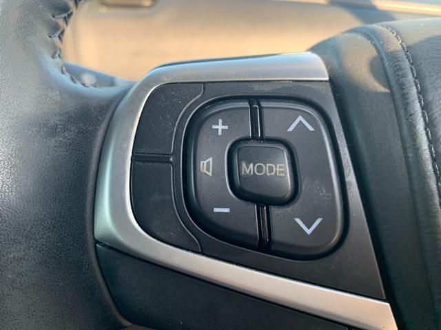 エスティマ アエラス　プレミアム　純正９インチナビ　ＴＶ　ラジオ　Ｂｌｕｅｔｏｏｔｈ　ＣＤ　ＤＶＤ　バックカメラ　ハーフレザーシート　革巻きハンドルコーナーセンサー　パワーシート　両側パワースライド　ＬＥＤヘッドライト　フリップダウン（23枚目）