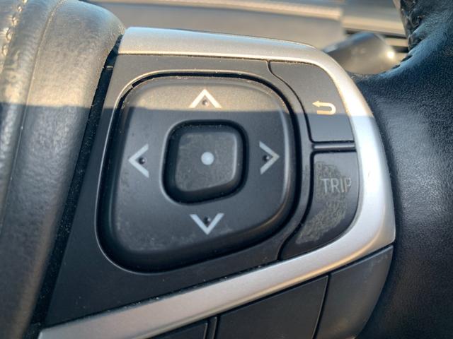 エスティマ アエラス　プレミアム　純正９インチナビ　ＴＶ　ラジオ　Ｂｌｕｅｔｏｏｔｈ　ＣＤ　ＤＶＤ　バックカメラ　ハーフレザーシート　革巻きハンドルコーナーセンサー　パワーシート　両側パワースライド　ＬＥＤヘッドライト　フリップダウン（24枚目）