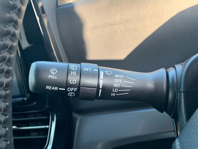 エスティマ アエラス　プレミアム　純正９インチナビ　ＴＶ　ラジオ　Ｂｌｕｅｔｏｏｔｈ　ＣＤ　ＤＶＤ　バックカメラ　ハーフレザーシート　革巻きハンドルコーナーセンサー　パワーシート　両側パワースライド　ＬＥＤヘッドライト　フリップダウン（27枚目）