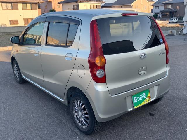 ミラ X 純正オーディオ(CD ラジオ) 電動格納ミラー シガーソケット オートエアコン マット バイザー(8枚目)