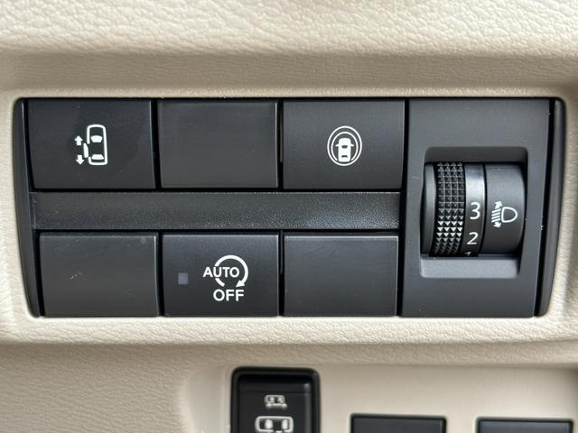 ルークス Ｘ　社外オーディオ（ＢＴ／ＦＭ／ＡＭ）全方位モニター　バックカメラ　ステリモ　ドラレコ　プッシュスタート　オートライト　オートエアコン　片側パワースライド　禁煙車　電格ミラー　マット（46枚目）