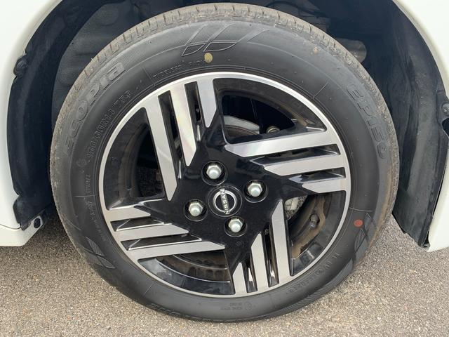 ルークス ハイウェイスター　Ｘ　社外ナビ（ＢＴ／ＦＭ／ＡＭ）全方位モニター　バックカメラ　ステリモ　ドラレコ　プッシュスタート　オートライト　オートエアコン　片側パワースライド　禁煙車　電格ミラー　マット（13枚目）