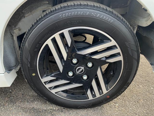 ルークス ハイウェイスター　Ｘ　社外ナビ（ＢＴ／ＦＭ／ＡＭ）全方位モニター　バックカメラ　ステリモ　ドラレコ　プッシュスタート　オートライト　オートエアコン　片側パワースライド　禁煙車　電格ミラー　マット（16枚目）