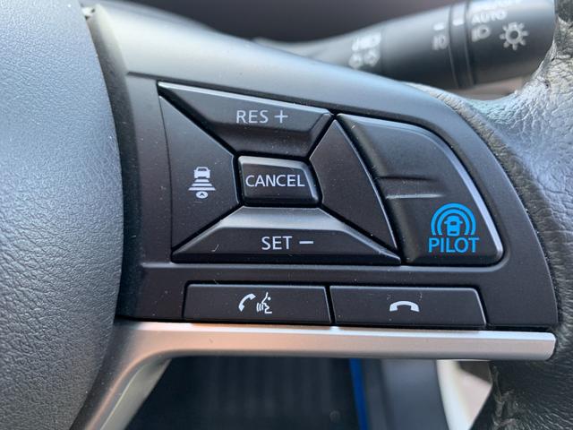 セレナ ｅ－パワー　ハイウェイスターＶ　アーバンクロム　純正９インチナビ（ＢＴ／ＦＭ／ＡＭ／ＴＶ）バックカメラ　全方位カメラ　アラウンドビュー　ステリモ　クルコン　ドラレコ　バックカメラ　ＥＴＣ　フリップダウンモニター　　両側パワースライド　電子パーキング（47枚目）