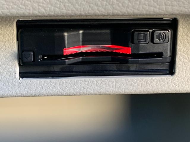 アルトラパン Ｘ　純正ディスプレイオーディオ（ＢＴ／ＦＭ／ＡＭ）バックカメラ　ステリモ　革巻きハンドル　前席シートヒーター前後ドラレコ　ＥＴＣ　コーナーセンサー　アイドリングストップ　横滑り防止（42枚目）