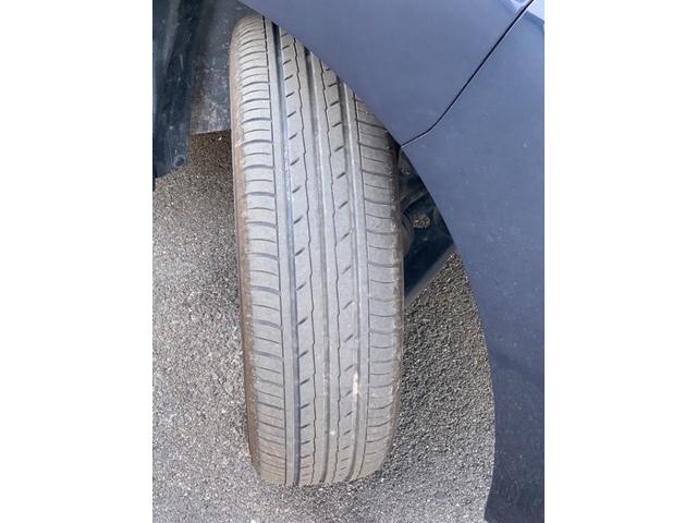 スペーシアカスタム ハイブリッドＸＳターボ　純正９インチナビ（ＴＶ／ＢＴ／ＦＭ／ＡＭ）　アラウンドビューモニター　両側パワスラ　ステアリレーダーブレーキサポート　ＨＩＤヘッドライト　シートヒーター　片側パワースライドドア　ＥＴＣ　コーナーＳ（19枚目）