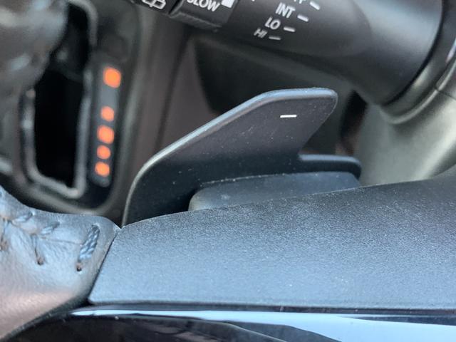 スペーシアカスタム ハイブリッドＸＳターボ　純正９インチナビ（ＴＶ／ＢＴ／ＦＭ／ＡＭ）　アラウンドビューモニター　両側パワスラ　ステアリレーダーブレーキサポート　ＨＩＤヘッドライト　シートヒーター　片側パワースライドドア　ＥＴＣ　コーナーＳ（43枚目）