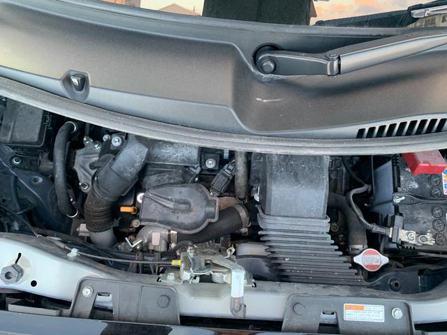 スペーシアカスタム ハイブリッドＸＳターボ　純正９インチナビ（ＴＶ／ＢＴ／ＦＭ／ＡＭ）　アラウンドビューモニター　両側パワスラ　ステアリレーダーブレーキサポート　ＨＩＤヘッドライト　シートヒーター　片側パワースライドドア　ＥＴＣ　コーナーＳ（67枚目）