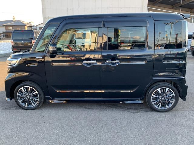 スペーシアカスタム ハイブリッドＸＳ　社外ナビ　フルセグ　Ｂｌｕｅｔｏｏｔｈ　革巻きハンドル　クルコン　ステリモ　オートライト　コーナーセンサー　デュアルカメラ　ＬＥＤヘッドライト　ヘッドアップディスプレイ　衝突軽減　両側パワースライド（15枚目）