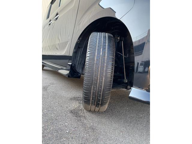 スペーシアカスタム ハイブリッドＸＳ　社外ナビ　フルセグ　Ｂｌｕｅｔｏｏｔｈ　革巻きハンドル　クルコン　ステリモ　オートライト　コーナーセンサー　デュアルカメラ　ＬＥＤヘッドライト　ヘッドアップディスプレイ　衝突軽減　両側パワースライド（16枚目）