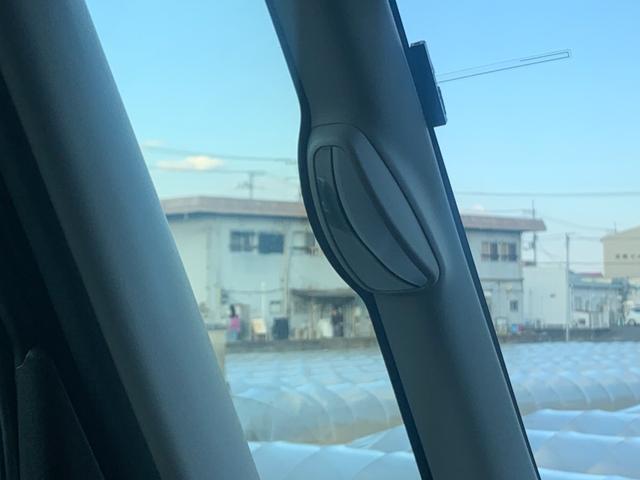 スペーシアカスタム ハイブリッドＸＳ　社外ナビ　フルセグ　Ｂｌｕｅｔｏｏｔｈ　革巻きハンドル　クルコン　ステリモ　オートライト　コーナーセンサー　デュアルカメラ　ＬＥＤヘッドライト　ヘッドアップディスプレイ　衝突軽減　両側パワースライド（59枚目）