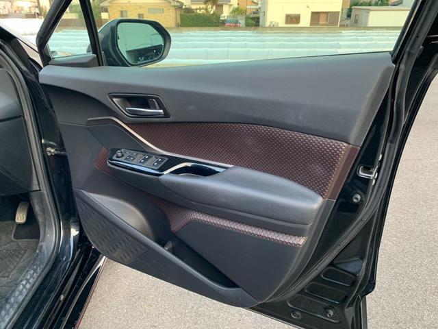 Ｃ－ＨＲ Ｇ　純正９インチナビ（ＢＴ／ＦＭ／ＡＭ／ＴＶ）バックカメラ　ＥＴＣ２．０　ドラレコ　シートカバー　ＬＥＤヘットライト　革巻きハンドル　ステリモ　クルコン　前席シートヒーター　オートライト　オートエアコン（28枚目）