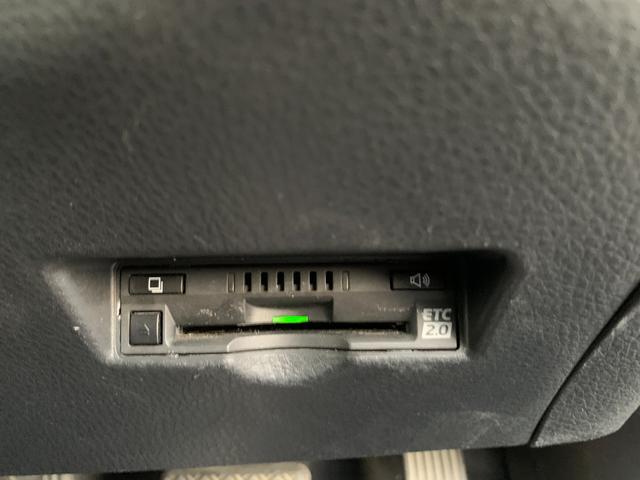 Ｃ－ＨＲ Ｇ　純正９インチナビ（ＢＴ／ＦＭ／ＡＭ／ＴＶ）バックカメラ　ＥＴＣ２．０　ドラレコ　シートカバー　ＬＥＤヘットライト　革巻きハンドル　ステリモ　クルコン　前席シートヒーター　オートライト　オートエアコン（55枚目）