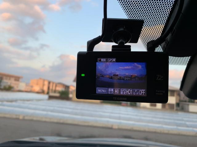 Ｃ－ＨＲ Ｇ　純正９インチナビ（ＢＴ／ＦＭ／ＡＭ／ＴＶ）バックカメラ　ＥＴＣ２．０　ドラレコ　シートカバー　ＬＥＤヘットライト　革巻きハンドル　ステリモ　クルコン　前席シートヒーター　オートライト　オートエアコン（56枚目）