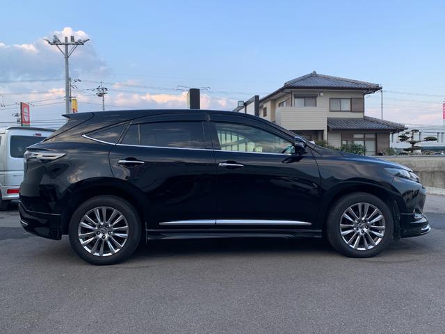 ハリアー プレミアム　アルパイン９インチナビ（ＢＴ／ＦＭ／ＡＭ／ＴＶ）バックカメラ　サンルーフ　オートマチックハイビーム　パワーバックドア　ウッドコンビハンドル　ハーフレザーシート　パワーシート　ＥＴＣ　ドラレコ（6枚目）