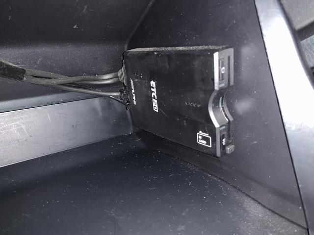 ハリアー プレミアム　アルパイン９インチナビ（ＢＴ／ＦＭ／ＡＭ／ＴＶ）バックカメラ　サンルーフ　オートマチックハイビーム　パワーバックドア　ウッドコンビハンドル　ハーフレザーシート　パワーシート　ＥＴＣ　ドラレコ（64枚目）