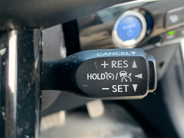 プリウス Ａ　純正ナビ（ＴＶ／ＢＴ／ＦＭ／ＡＭ）　プリクラッシュセーフティ　ブラインドスポット　ヘッドアップディスプレイ　バックカメラ　　革巻きハンドル　ステリモ　クルコン　オートハイビーム　ドラレコ　オートライト（36枚目）