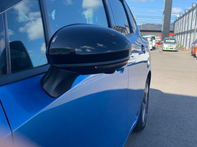 ノート Ｘ　純正９インチナビ（ＢＴ／ＦＭ／ＡＭ／ＴＶ）バックカメラ　アラウンドビューモニター　ＥＴＣ　バックカメラ　ワイアレス充電　コーナーセンサー　デジタルインナーミラー　ＳＯＳコール　オートライト（17枚目）