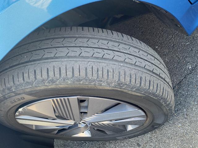 ノート Ｘ　純正９インチナビ（ＢＴ／ＦＭ／ＡＭ／ＴＶ）バックカメラ　アラウンドビューモニター　ＥＴＣ　バックカメラ　ワイアレス充電　コーナーセンサー　デジタルインナーミラー　ＳＯＳコール　オートライト（19枚目）