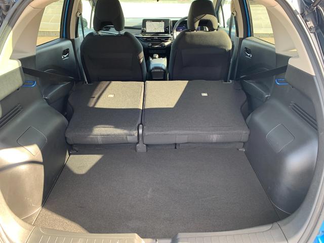 ノート Ｘ　純正９インチナビ（ＢＴ／ＦＭ／ＡＭ／ＴＶ）バックカメラ　アラウンドビューモニター　ＥＴＣ　バックカメラ　ワイアレス充電　コーナーセンサー　デジタルインナーミラー　ＳＯＳコール　オートライト（28枚目）