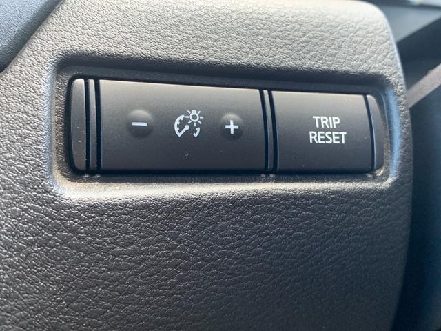 ノート Ｘ　純正９インチナビ（ＢＴ／ＦＭ／ＡＭ／ＴＶ）バックカメラ　アラウンドビューモニター　ＥＴＣ　バックカメラ　ワイアレス充電　コーナーセンサー　デジタルインナーミラー　ＳＯＳコール　オートライト（57枚目）