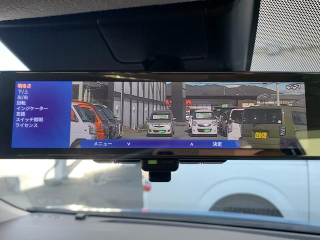 ノート Ｘ　純正９インチナビ（ＢＴ／ＦＭ／ＡＭ／ＴＶ）バックカメラ　アラウンドビューモニター　ＥＴＣ　バックカメラ　ワイアレス充電　コーナーセンサー　デジタルインナーミラー　ＳＯＳコール　オートライト（66枚目）