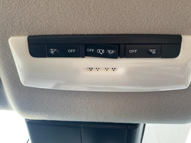 ノート Ｘ　純正９インチナビ（ＢＴ／ＦＭ／ＡＭ／ＴＶ）バックカメラ　アラウンドビューモニター　ＥＴＣ　バックカメラ　ワイアレス充電　コーナーセンサー　デジタルインナーミラー　ＳＯＳコール　オートライト（68枚目）