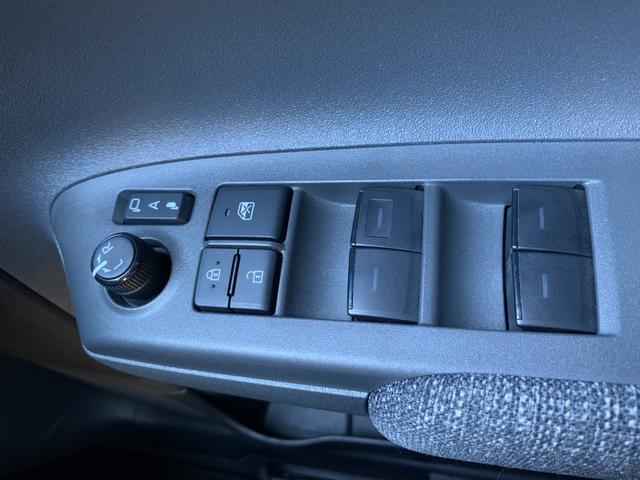 シエンタ 純正10.5インチナビ(BT/FM/AM/TV)バックカメラ アラウンドビューモニター バックカメラ コーナーセンサー オートハイビーム モデリスタエアロ 両側パワースライド ステリモ クルコン(58枚目)