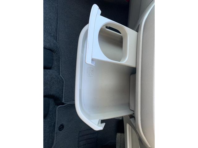 N-WGN Gコンフォートパッケージ 社外ナビ(BT/FM/AM/TV) 横滑り防止 電格ミラー プッシュスタート オートエアコン オートライト シガーソケット 前席シートヒーター マット バイザ スマートキー HIDヘットライト(45枚目)